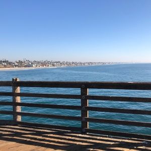 Meet your Posher, Hallie